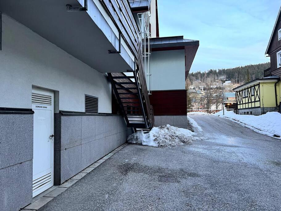 Apartment Bile Labe V Centru Mesta